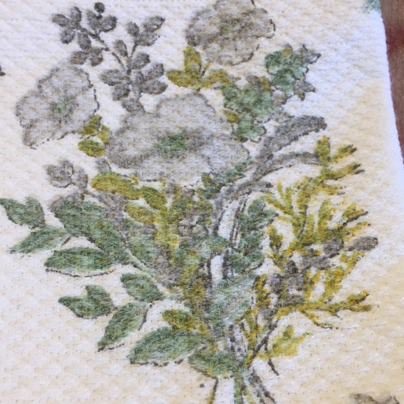 aurora studio Other - Spring Wild Flowers Farmhouse Kitchen Towels Set of 2 Aurora Studio NWT cotton
